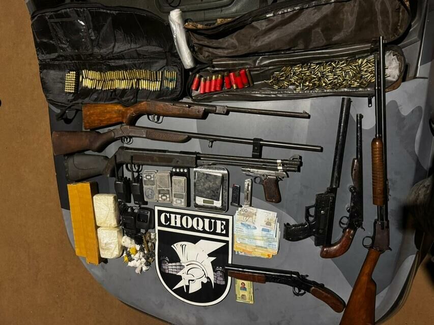 Imagem de compartilhamento para o artigo Operação do Choque apreende armas, drogas e munições em Aparecida do Taboado da MS Todo dia